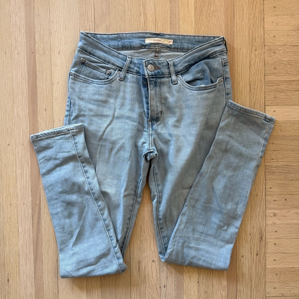 Levi's 711 Sky Blue Skinny Jeans